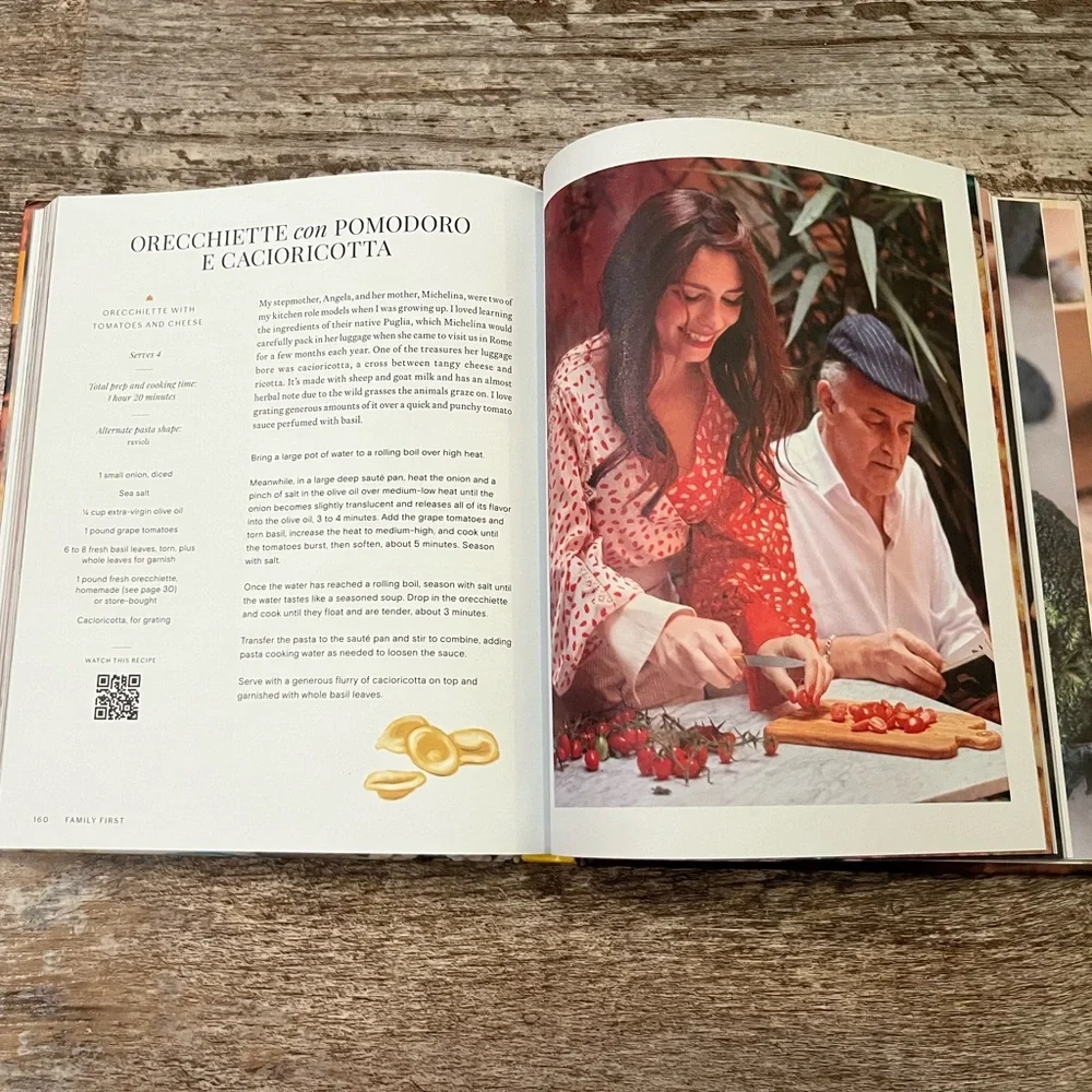 The Pasta Queen Cookbook by Nadia Caterina Munno - Orange Cover